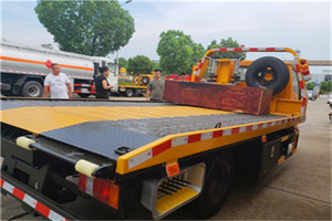 呼伦贝尔附近拖车电话号码服务