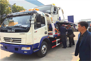 呼伦贝尔汽车道路救援拖车价格